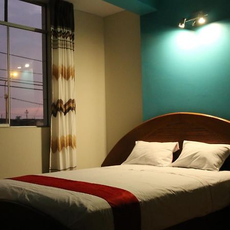 Hotel Camino Real Chimbote Exterior photo